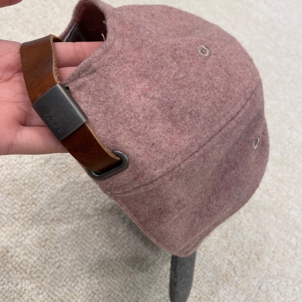 Abercrombie & Fitch Hat View 2